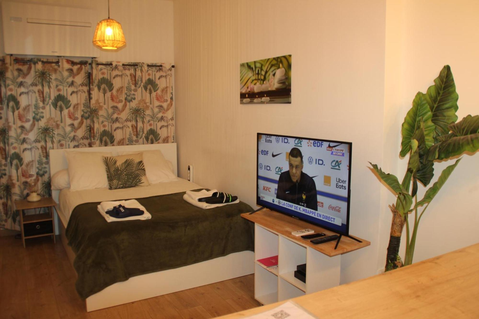 Studio La Casa De Planel Gare Saint Roch มงต์เปอลิเยร์ ภายนอก รูปภาพ